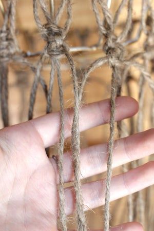 Hanging Fruit Baskets, Hanging Chandelier, Simple Math, Diy Macrame, Macrame Hanging, Jute Twine, Macrame Patterns, Macrame Diy, Fruit Basket