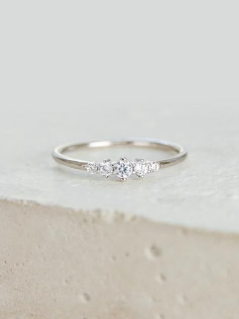 Simple Cute Rings Silver, Promise Rings Silver Band, Simple Wedding Ring Sets Silver, Promise Ring Styles, Best Wedding Rings Silver, Minimalist Wedding Ring Set White Gold, Rings To Get Your Girlfriend, Small Dainty Wedding Rings Silver, Simple Beautiful Wedding Rings