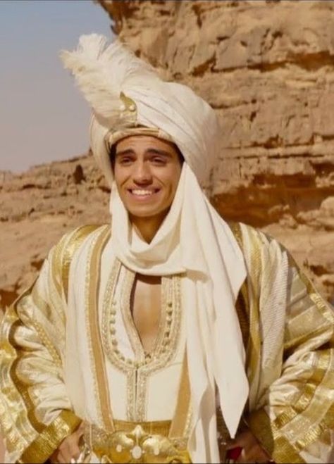 Prince Ali Ababwa Prince Ali Aladdin, Prince Ali, Mena Massoud, Aladdin Live, Narnia 3, List Of Characters, Naomi Scott, Dress Book, Aladdin And Jasmine