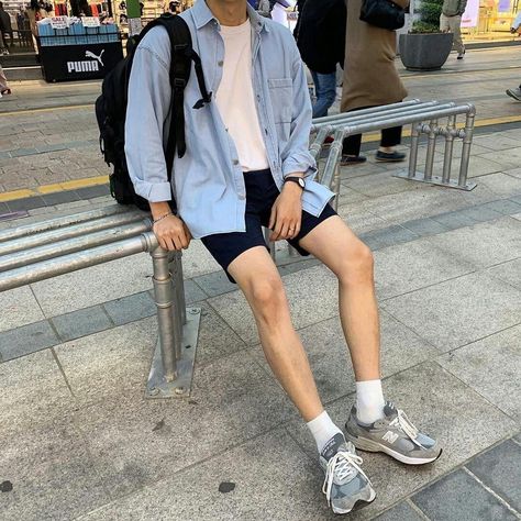 Kpop Fashion Men, Mens Summer Outfits, Mens Trendy Outfits, Men Stylish Dress, Guys Clothing Styles, Mens Fashion Streetwear, Cool Outfits For Men, Stylish Mens Outfits, Men Fashion Casual Outfits