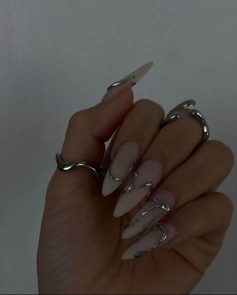 Silver Nail Designs, Milky Nails, Punk Nails, Pointed Nails, Pink Acrylic Nails, Silver Nails, Nail Art Ideas, Fire Nails, Beautiful Nail Art