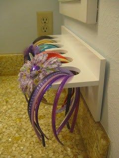 Diy Headband Holder, Kids Closet Storage, Headband Storage, Hair Product Organization, Headband Organizer, Hair Accessories Storage, Organizing Hair Accessories, Headband Holder, Girls Bathroom