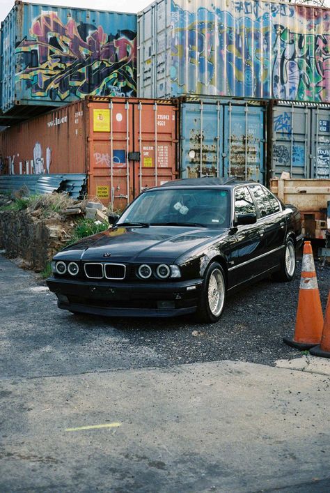 Enhance your decor with a captivating poster of the 1995 BMW e34 (525i), a timeless piece of car photography that epitomizes vintage car elegance. This premium wall art showcases the clean car aesthetic of the classic sports car, making it a perfect addition to any room. Celebrate the allure of vintage cars with this exquisite digital art, a must-have wallpaper for car enthusiasts. Bmw 525i 1995, Bmw 1995, Wallpaper Wall Art, Bmw Classic Cars, Bmw E34, Clean Car, Bmw Wallpapers, Bmw Classic, Car Wallpaper