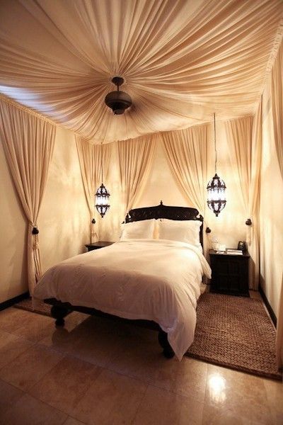 have always wanted to do this in my bedroom, but with a lighter fabric, so I can toss silk flower petals inside the ceiling panels. Morrocan Home, Basement Bedrooms, 아파트 인테리어, Meditation Room, Beautiful Bedrooms, Dream Bedroom, My New Room, Urban Design, Home Fashion