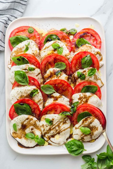 Tomatoes Cheese And Basil, Fresh Mozzarella And Tomatoe, Marinated Tomatoes And Mozzarella Cheese, How To Eat Fresh Mozzarella, Mozzarella Cheese Tomato And Basil, Mozzarella Cheese Salad, Caprese Salad Appetizer Party Appetizers, Classic Caprese Salad, Tomatoes Basil Mozzarella Appetizers