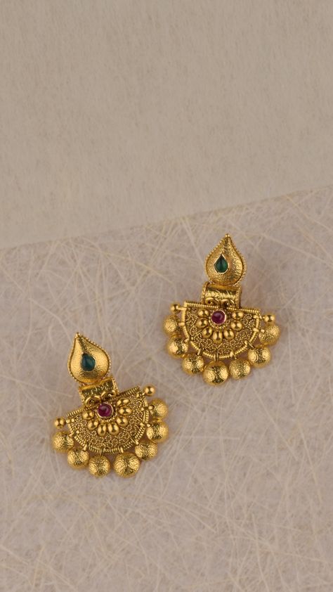 22Kt gold earrings with vibrant stones 3gms Gold Earrings, Eyerings Gold Design Latest, 3grams Gold Earrings Designs, Gold Zumka Design, Antique Gold Earrings Simple, Indian Gold Earrings Designs, Zumka Design Gold, Stone Studs Earrings Gold, Earings Design Gold New Model