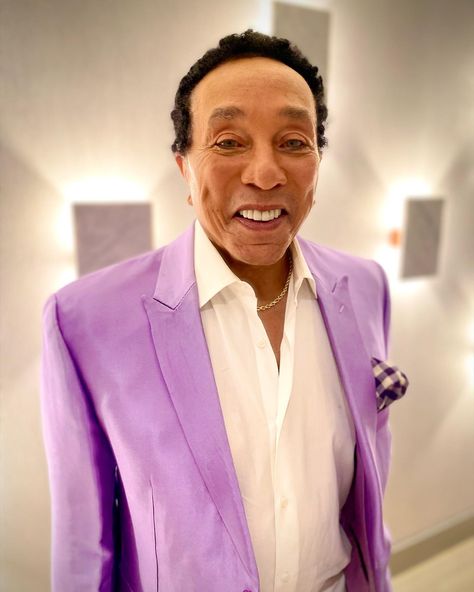 Smokey Robinson Parents: Father William Robinson & Mother Flossie Robinson William Robinson, Berry Gordy, Smokey Robinson, Quiet Storm, Soul Singers, Marvin Gaye, February 19, Living Legends, John Lennon