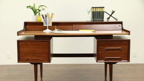 Midcentury Modern Desk, Mid Century Office Desk, Midcentury Modern Office, Modern Wood Desk, Mid Century Office, Mahogany Desk, Mid Century Modern Desk, Modern Computer Desk, Mid Century Desk