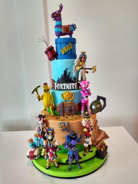 Fortnite Wedding, Rizz Party, Fortnite Aesthetic, Fortnite Birthday Cake, Xbox Cake, Roblox Birthday Cake, Fortnite Cake, Carey Price, 7th Birthday Cakes