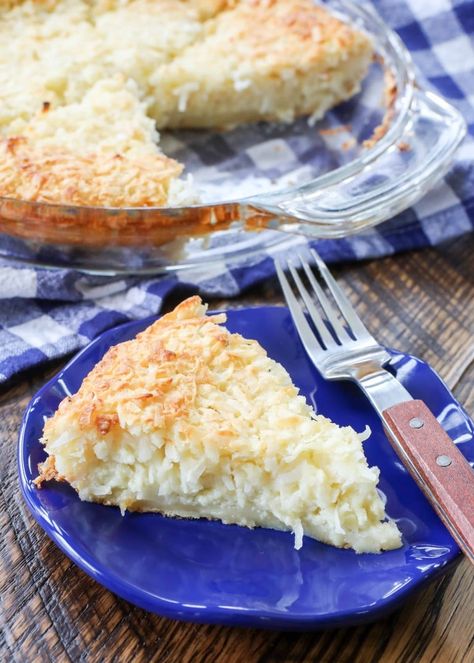 Crustless Coconut Pie Recipe, Crustless Coconut Pie, French Coconut Pie, Coconut Pie Recipe, Easy Custard, Custard Pie Recipe, Coconut Cream Pie Recipes, Coconut Custard Pie, Coconut Cheesecake