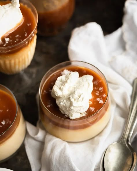 Salted Caramel Custard, Salted Caramel Dessert, Salted Caramel Pudding, Caramel Pudding Recipe, Charcuterie Dessert, Salted Caramel Desserts, Pudding Caramel, Fudgy Vegan Brownies, Vegan Dessert Bars