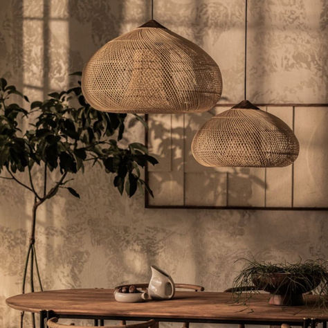 Bali Lighting, Portugal Villa, Bamboo Lamps, Rattan Lampe, Wabi Sabi Japanese, Retro Dining Rooms, Rattan Lampshade, Fabric Chandelier, Sabi Style