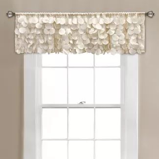 Kitchen Window Valances, Kitchen Window Curtains, Curtain Hanging, Dining Room Windows, Kitchen Valances, Traditional Style Decor, Lush Decor, Curtain Valance, Beautiful Curtains