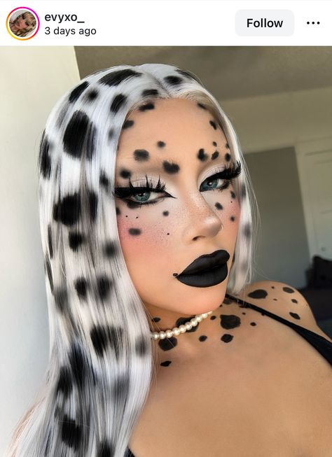 Dog Makeup Halloween, Dalmation Makeup, Dalmatian Makeup, Dog Makeup, Eyeliner Inspo, Theme Days, Wwe Womens, Dalmatian, Hair Dye