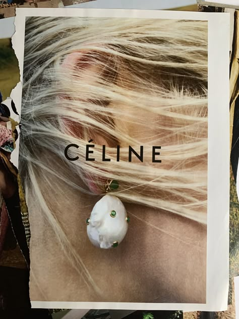 Celine Campaign, Jewellery Campaign, Celine Earrings, Old Celine, Mode Editorials, Creative Jewelry Photography, Bracelet Cartier, Jewelry Editorial, Jewelry Photoshoot