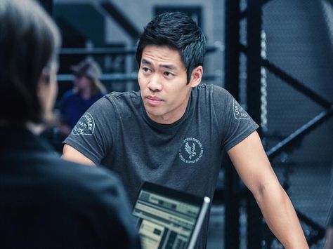 David Lim promoted to series regular on CBS' new 'S.W.A.T.' TV show David Lim Swat, Lapd Swat, David Lim, Star Gazing, Hawaii Five O, Celeb Crushes, Message Boards, Hero 6, Big Hero 6