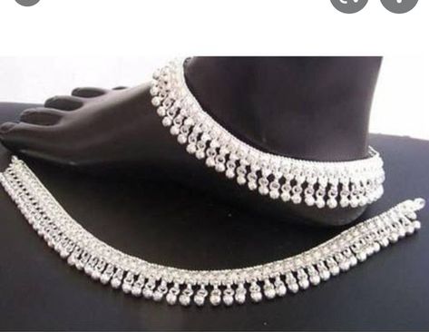 Nupur Design Silver, Gadwali Jwellery, Nupur Design, Friend Quotes Meaningful, Payal Designs Silver, Silver Anklets Designs, Silver Payal, Junk Jewellery, Best Friend Quotes Meaningful