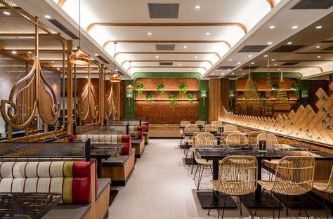 Indian Restaurant Interior Design, Aesthetic Keys, Pub Interior Design, Food Court Design, Thai Cafe, Restaurant Designs, Pub Interior, Rustic Restaurant, Coffee Shops Interior