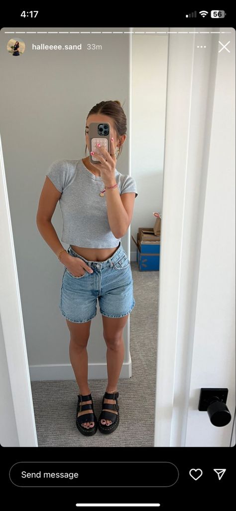 Summer Outfits For 90 Degree Weather, Cute Long Shorts Outfits, Summer Fits Ideas, Halle Sandberg Outfits Summer, Jorts Outfit Women’s Aesthetic, Shore Outfit Ideas, Hot Weather College Outfits, Utah Girl Summer Outfits, Longer Shorts Outfits Women