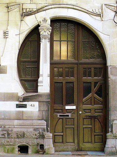 Circle Door - Ghent, Belgium   I like that its called Circle Door but it has squares, rectangles & cubes on the acual door. Circle Doorway, Circular Entrance Architecture, Art Nouveau Door, Art Deco Entrance Door, Art Nouveau Doors Entrance, Art Nouveau Stained Glass Door, Art Nouveau Arquitectura, Arched Front Door, Front Door Entryway