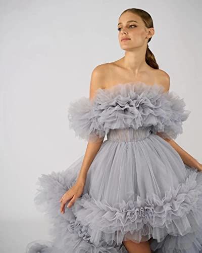 Gray Tulle Dress, Prom Dress Ideas Unique, Tulle Dress Prom, Grey Tulle Dress, Black Tulle Prom Dress, Puffy Prom Dresses, Photoshoot Dress, Formal Party Dress, Black Tulle