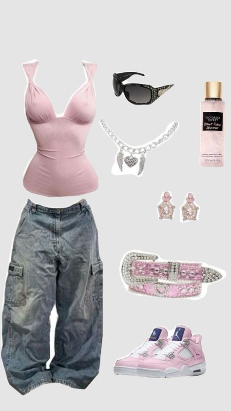 pink #outfit #pink #cute #baggy Baddie Outfits Baggy, Pink Grunge Outfit, Y2k Pink Outfit, Rockstar Aesthetic Outfits, Pink Outfits Aesthetic, Y2k Outfits Pink, Pink Street, Pink Grunge, Outfit Grunge