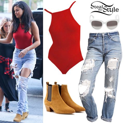 Selena Gomez arriving at Z100 Radio Station in New York City. June 22th, 2015 - photo: PacificCoastNews http://stealherstyle.net/2015/06/22/selena-gomez-red-bodysuit-destroyed-jeans/ Red Body Suit Outfit, Red Bodysuit Outfit Jeans, Red Bodysuit Outfit, Selena Outfits, Bodysuit Outfit Jeans, Estilo Kardashian, Outfits New York, Selena Gomez Outfits, Bodysuit Outfit