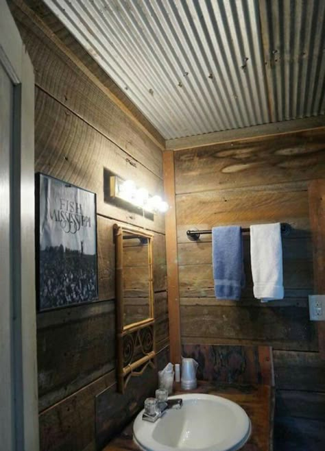 A bathroom like this with a water trough tub. Rustic Bathrooms Ideas, Cabin Bathrooms, Rustic Bathroom Designs, Bathroom Ceiling, Diy Bathroom Remodel, Rustic Bathrooms, Ceiling Ideas, Bad Design, Tin Ceiling