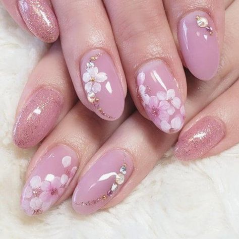 Never undervalue the confidence-boosting power of a nail appointment. A smart woman is aware that a manicure can make a world of… Sakura Nails Design, Japan Inspired Nails, Floral Nail Ideas, Sakura Nail Art, Japan Nail Art, Cherry Blossom Nails Art, Cherry Blossom Nails, Rose Nail Art, Floral Nail Designs