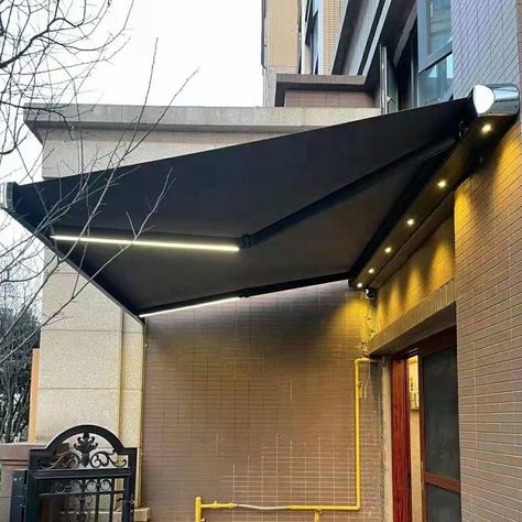 Outdoor Sunshade Automatic Retractable Side Awning/Aluminum Rolling Awning Door Canopy Auvent https://m.alibaba.com/product/1600520211279/Outdoor-Sunshade-Automatic-Retractable-Side-Awning/Aluminum.html?__sceneInfo={"cacheTime":"1800000","type":"appDetailShare"} Balcony Awning, Awning Patio, Garden Sun Shade, Retractable Awnings, Retractable Roof, Retractable Canopy, Garden Canopy, Door Canopy, Door Awnings