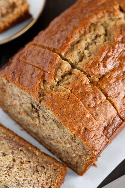 Best EVER Banana Bread recipe is the only one you will ever need! Brown butter, buttermilk, and roasted bananas give this bread the ultimate flavor and texture. Best Ever Banana Bread, Roasted Banana, Bolo Fit, Only One You, Best Banana Bread, Banana Nut Bread, Nut Bread, Banana Bread Recipe, God Mat