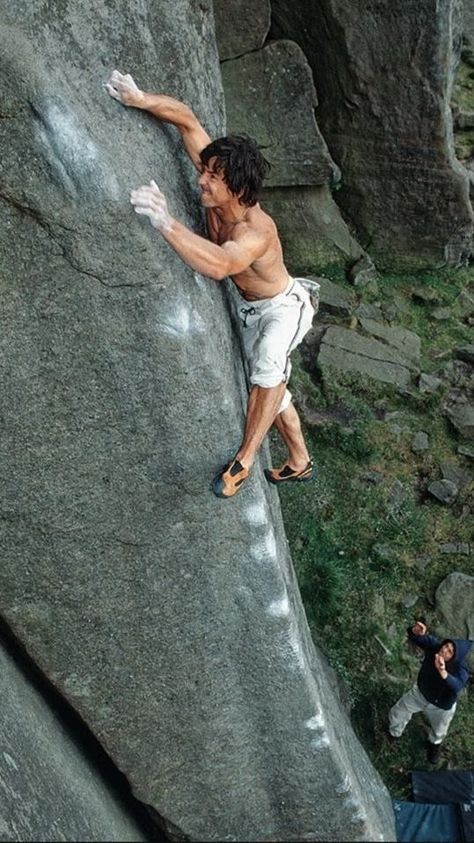 Waking Olivia, Rock Climbing Aesthetic, Climbing Aesthetic, Yosemite Climbing, Rock Climbing Photography, Free Climbing, Trad Climbing, Aesthetic Men, Climbing Gear