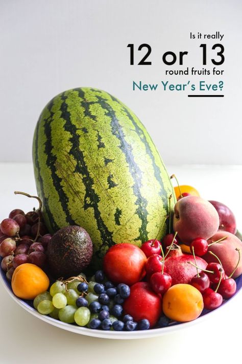 Is it really 12 or 13 round fruits for New Year's Eve? - Ang Sarap 12 Fruits For New Year, New Year Food Ideas Filipino, Filipino New Years Eve Food, Fruits For New Year, Filipino New Years Eve Traditions, Ugli Fruit, Fruits In Philippines, New Year’s Eve Traditions Around The World, New Years Eve Traditions