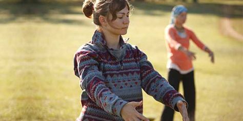 Discover 3 Qigong Practices to Awaken Joy Qi Deficiency, Fatigue Symptoms, Chi Gong, Tai Chi Qigong, Types Of Meditation, Spark People, Chi Kung, Tai Chi Chuan, Qi Gong