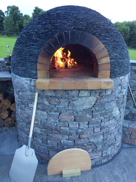 Stone Pizza Oven, Diy Pizza Oven, Stone Oven, Brick Pizza Oven, Wood Oven, Outdoor Oven, Outdoor Stone, Outdoor Pizza Oven, Wood Fired Pizza Oven