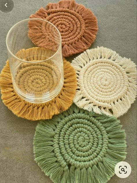 Macrame Idea, Knit Coaster, Macrame Inspiration, Simpul Makrame, Art Macramé, Pola Macrame, Macrame Coasters, Macrame Shelf, Coaster Pattern