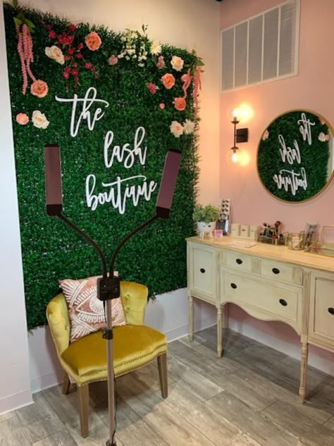 Lash Room Ideas Small Spaces, Selfie Station Ideas, Lash Studio Ideas, Room Ideas Small Spaces, Lash Boutique, Lash Room Ideas, Selfie Station, Lash Room Decor, Bar Business