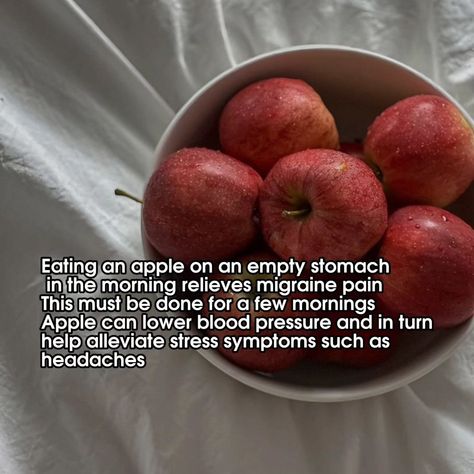 Apples benefit for migraine. #apple #applebenefits #migrainerelief #migraineawareness #applesfresh #fruitsbenefits #fruitlover #fruits Apple Benefits, Fruit Benefits, Migraine Relief, March 7, Migraine, Apples, Benefits, Fruit, On Instagram