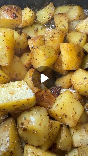 Plus Size in Chicago on Instagram: "Smothered Potatoes. #dinnerideas #thiswifecooks
.
.
.
.
.
#flavor #eat #eating #taste #fyp #food #chicagogram #reels #shorts #chicagofood #chicagofoodie #soulfood #foodie #tiktok #recipe #whatsfordinner #potatoes #vegetables #sidedish #meal
#dinner #tsrfoodies  #cooking #cookingathome #blackgirlcontentcreator #under10k #plussizechi" Smothered Potatoes And Onions, Stove Top Potatoes, Smothered Potatoes, Potatoes Vegetables, Tater Tot Recipes, Sauteed Potatoes, How To Make Potatoes, Shredded Potatoes, Greek Seasoning