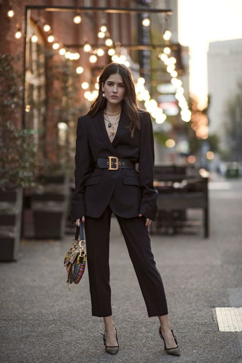 Paola Alberdi, Fall Winter Capsule Wardrobe, Minimalist Fashion Men, Winter Capsule Wardrobe, Winter Outfit Inspiration, Outfit Inspiration Fall, Summer Outfit Inspiration, All Black Outfit, Oversized Blazer