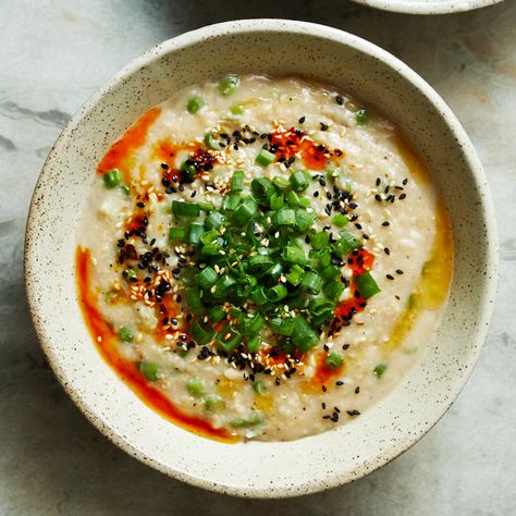 Oat Porridge Recipe, Asian Inspired Breakfast, Japanese Oatmeal, Savory Vegetarian Breakfast, Vegan Asian Breakfast, Salty Breakfast Ideas Healthy, Savory Porridge Recipes, Asian Oatmeal, Savoury Porridge Recipes