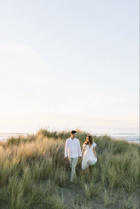 Engagement pictures, photoshoot, couples photoshoot, Engagement, couples engaged, 2024 bride, cinematic engagement photos, engagement photo inspiration, engagement photo ideas, film engagement photos, california engagement photos, 35mm film pictures, candid engagement photos, Victoria Beardslee Photography Cliffs Engagement Photos, Light Airy Photography, Cozy Beach Engagement Photos, Dreamy Beach Engagement Photos, Canon Beach Engagement Photos, 30a Engagement Photos, Southern California Engagement Photos, Greenery Engagement Pictures, Coastal Engagement Photos