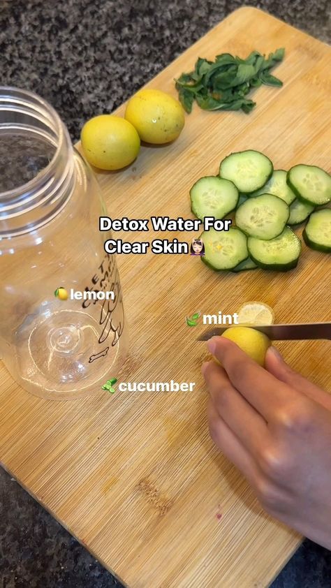 #HealthyHabits#FitLifeTips#SlimDownStrategies#NutritionNudge#WellnessJourney#MindfulEating#FitnessGoals#GetLean#ShapeUp#CalorieControl#ExerciseEveryday#HealthyEatingHabits#WeightLossJourney#BurnFat#StayActive#PortionControl#WorkoutMotivation#EatClean#FitInspiration#TransformationTuesday Water Detox Recipes, Healthy Water Recipes, Detox Water For Clear Skin, Clear Skin Diet, Foods For Healthy Skin, Skin Drinks, Healthy Water Drinks, Water Detox, Skin Care Basics