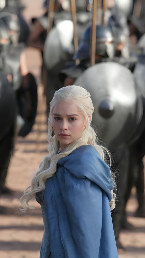 Emillia Clark, Daenerys Targaryen Wallpaper, Targaryen Wallpaper, Game Of Thrones Movie, Army Games, The Mother Of Dragons, Game Of Thrones Poster, Daenerys Stormborn, Game Of Throne Daenerys