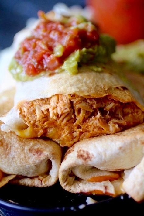 Bean Burritos Recipe, Baked Cajun Chicken, Burrito Recipe Chicken, Bean Burrito, Bean Burritos, Hungry Girl Recipes, Burrito Recipe, Burritos Recipe, Chicken Burritos