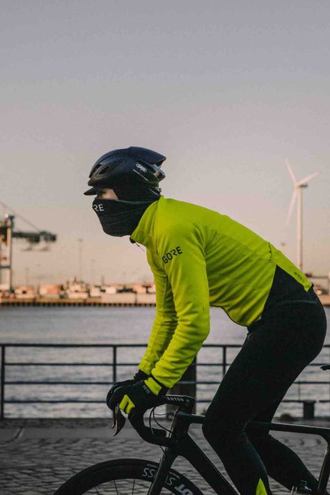 [Ad] 46 Top Women Cycling Outfit Winter Hacks You Don't Want To Miss In No Time #womencyclingoutfitwinter Cycling Outfit Men, Winter Cycling Gear, Mens Cycling Clothes, Winter Running Gear, Cycle Gear, Cycling Tights, Sportswear Men, Womens Cycling Clothes, Men Cycling