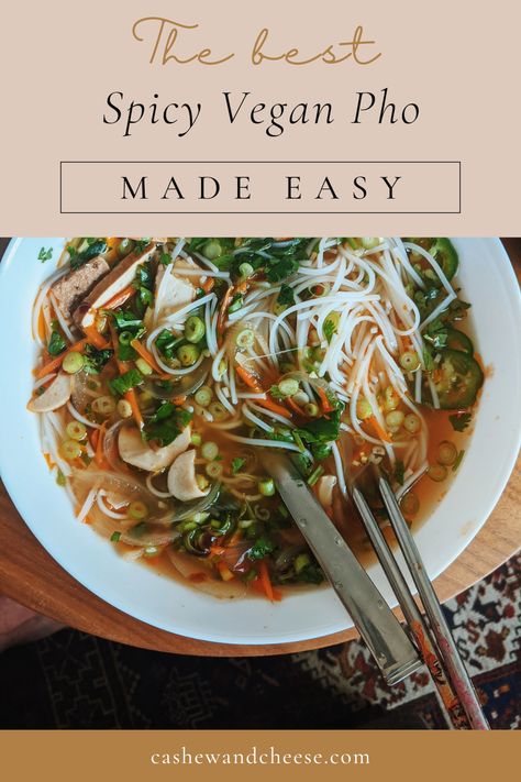 TRULY the Best Spicy Vegan Pho with Vegan Fish Sauce and Pho Instant Cubes Vegan Pho Recipe, Pad Thai Rice Noodles, Vegetarian Pho, Vegan Pho, Pho Broth, Pho Soup, Pho Recipe, Thai Rice, Quick And Easy Soup