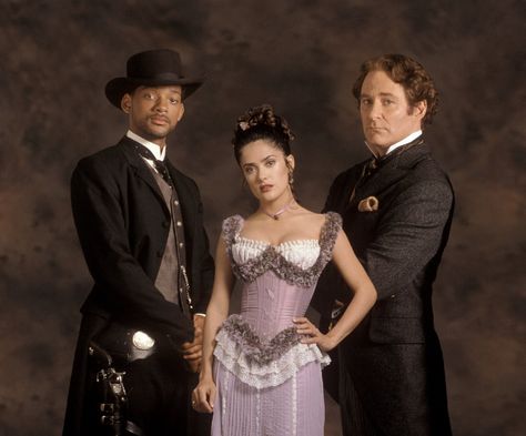 "Wild Wild West" promo still, 1999.  L to R: Will Smith, Salma Hayek, Kevin Kline. Kino Box, Top Villains, Casino Costumes, Kevin Kline, Edward Norton, Wild Wild West, Brendan Fraser, Worst Movies, Pierce Brosnan