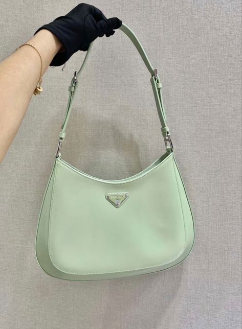 Light Green Handbag, Light Green Bag Outfit, Prada Bag Green, Green Prada Bag, Green Bag Outfit, Prada Cleo Bag, Green Purses, Cleo Bag, Prada Cleo