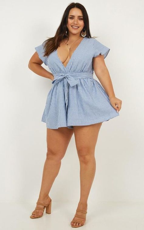 Big Women Fashion, Plus Size Mini Dresses, Curvy Women Outfits, Curvy Plus Size, Lace Bodycon Dress, Curvy Girl Fashion, Curvy Fashion, Playsuit, Blue Stripes